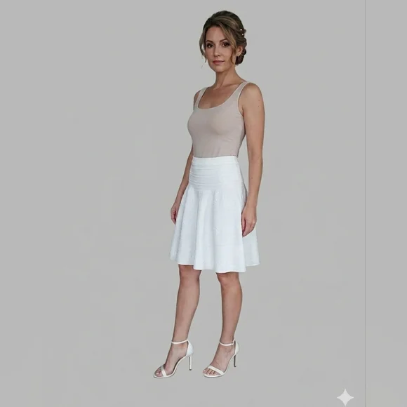 ROBERTO Cavalli SCATTER KNIT WHITE SKIRT - Picture 3 of 7